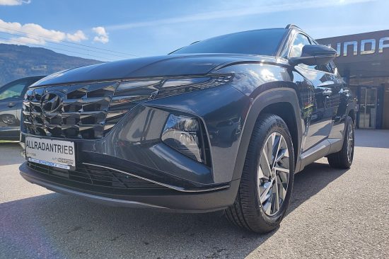 Hyundai Tucson 1,6 T-GDI 4WD GO! bei Auto Schnitzer in 